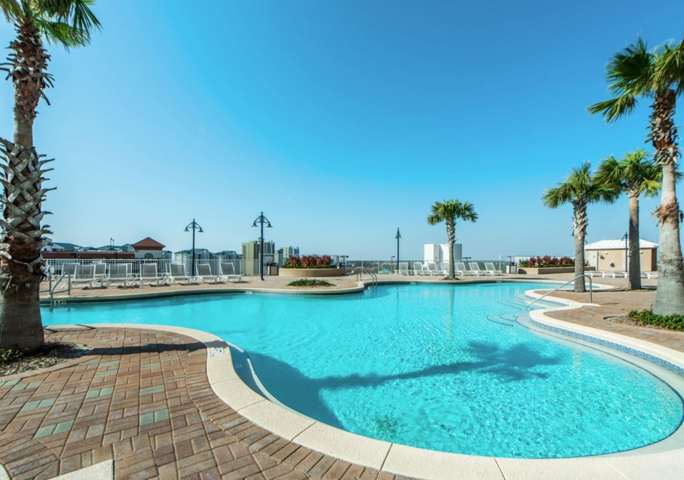 Resort Laketown Wharf